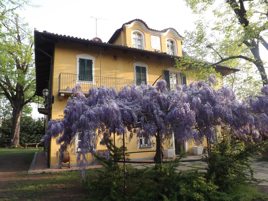 Piossasco Villa Mirano Bed & Breakfast المظهر الخارجي الصورة