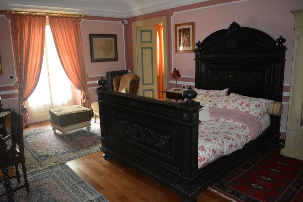 Piossasco Villa Mirano Bed & Breakfast المظهر الخارجي الصورة